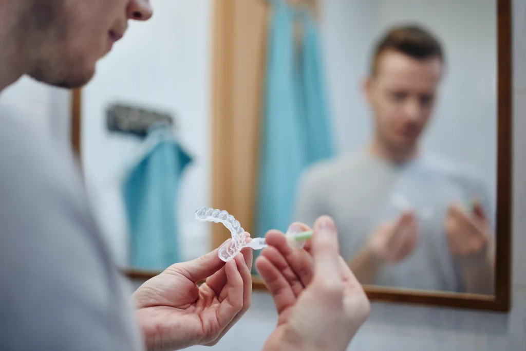 invisalign pros and cons